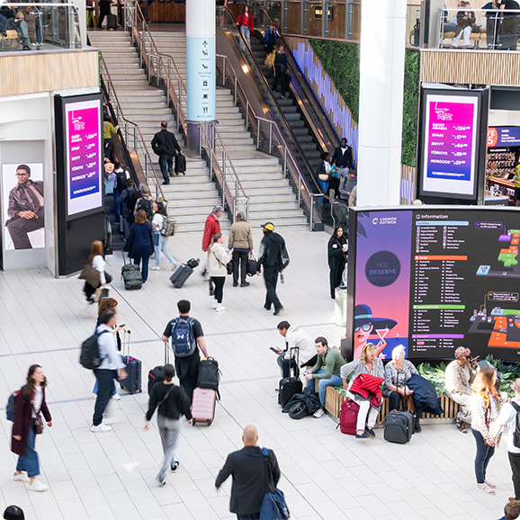 airport lounge advertising UK