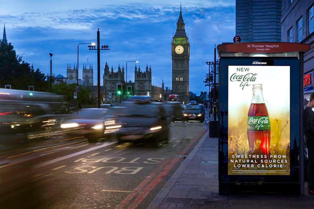 bus stop advertising London — Focus Media Outdoor