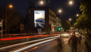 roadside billboard advertising UK
